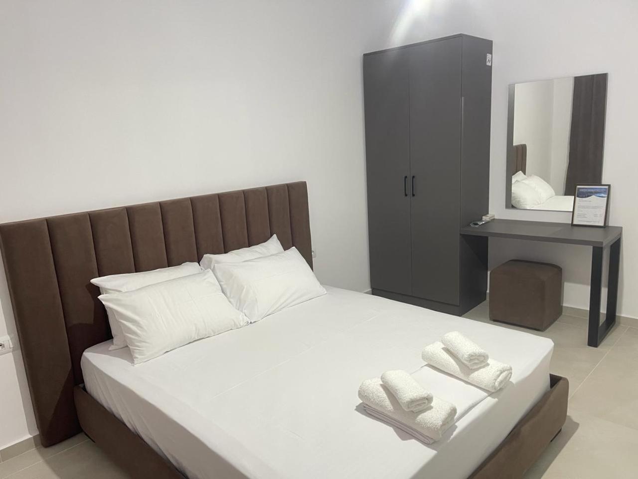 Sunrose Residences Sarandë Eksteriør bilde