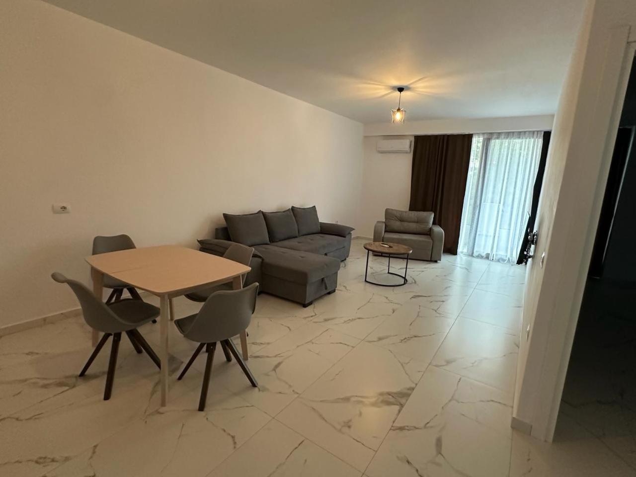 Sunrose Residences Sarandë Eksteriør bilde