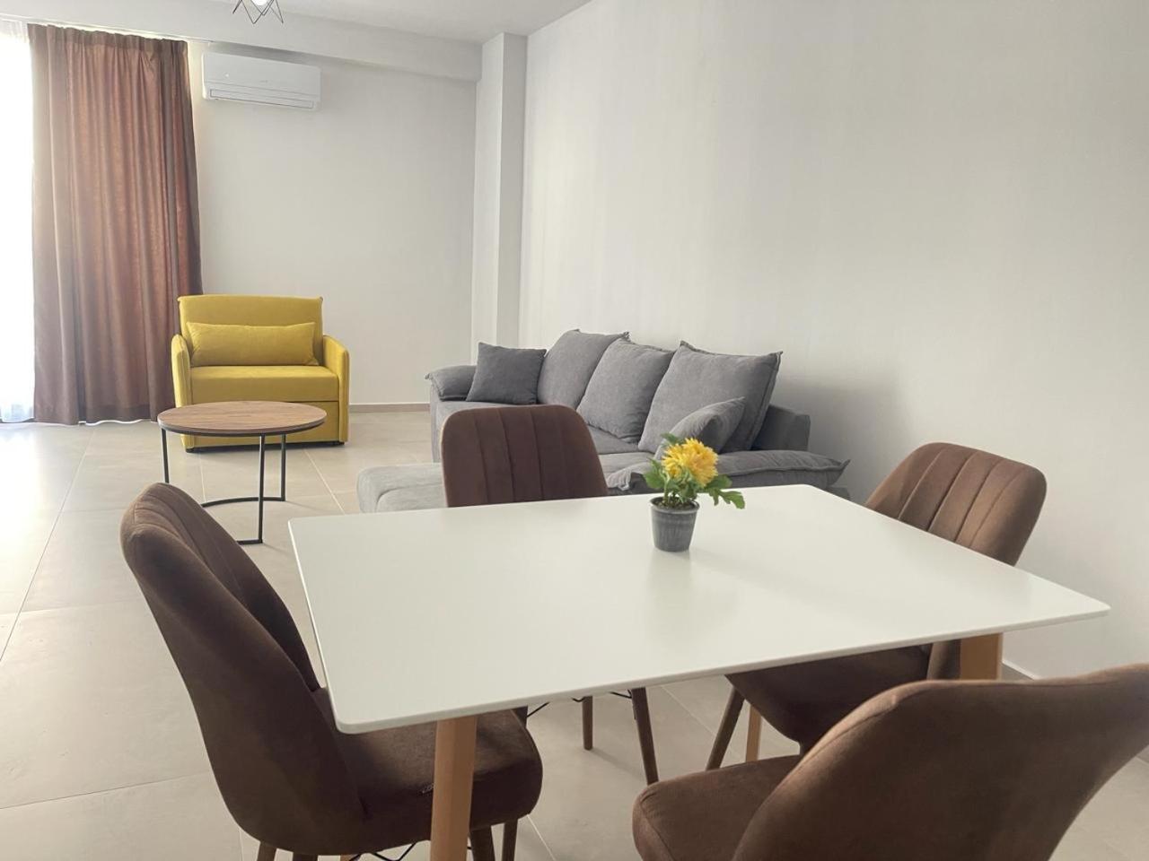 Sunrose Residences Sarandë Eksteriør bilde