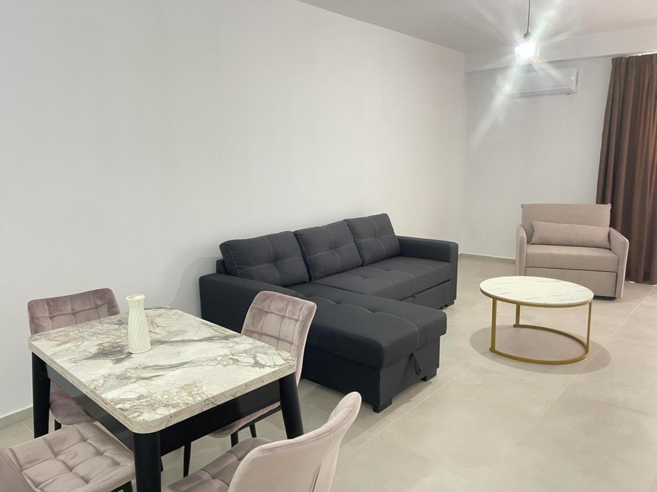 Sunrose Residences Sarandë Eksteriør bilde